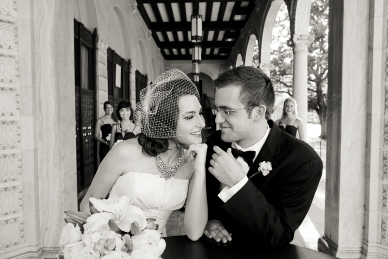 Black & White Art Inspired Wedding via TheELD.com