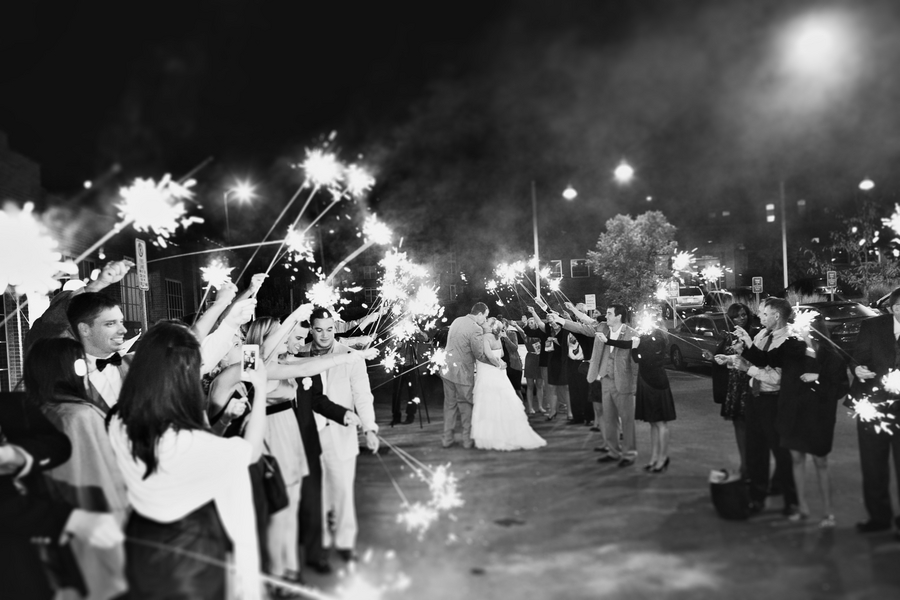Elegant Navy and White North Carolina Wedding via TheELD.com