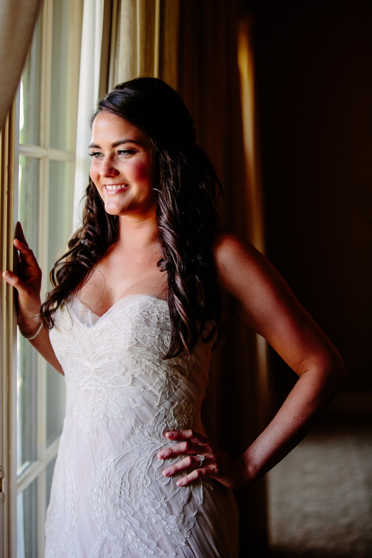 A Colorful Rustic & Elegant Texas Wedding via TheELD.com
