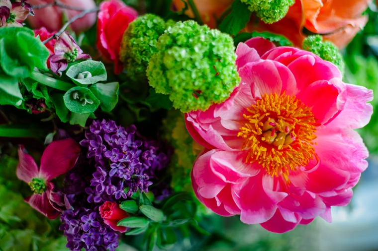 A Colorful Rustic & Elegant Texas Wedding A Colorful Rustic & Elegant Texas Wedding via TheELD.com