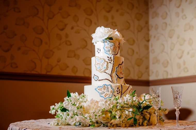 A Colorful Rustic & Elegant Texas Wedding via TheELD.com