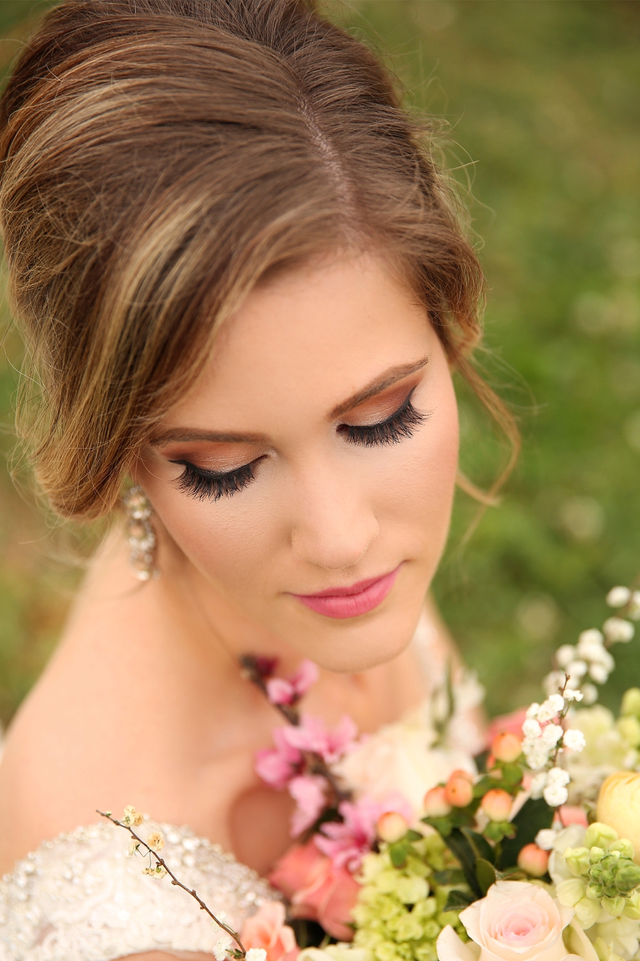 Peach Inspired Southern Wedding Ideas via TheELD.com