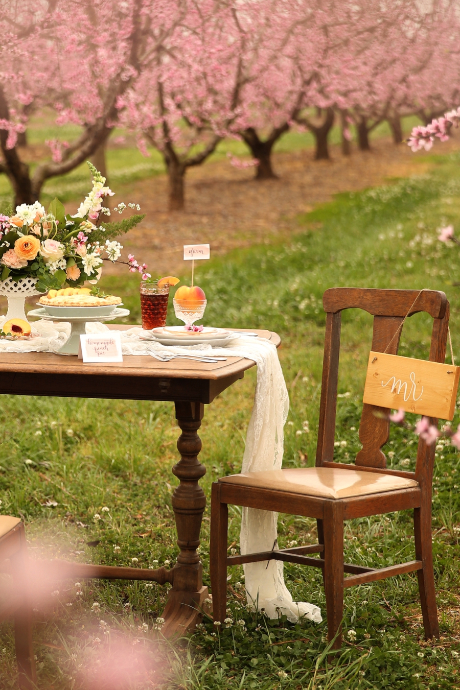 Peach Inspired Southern Wedding Ideas via TheELD.com