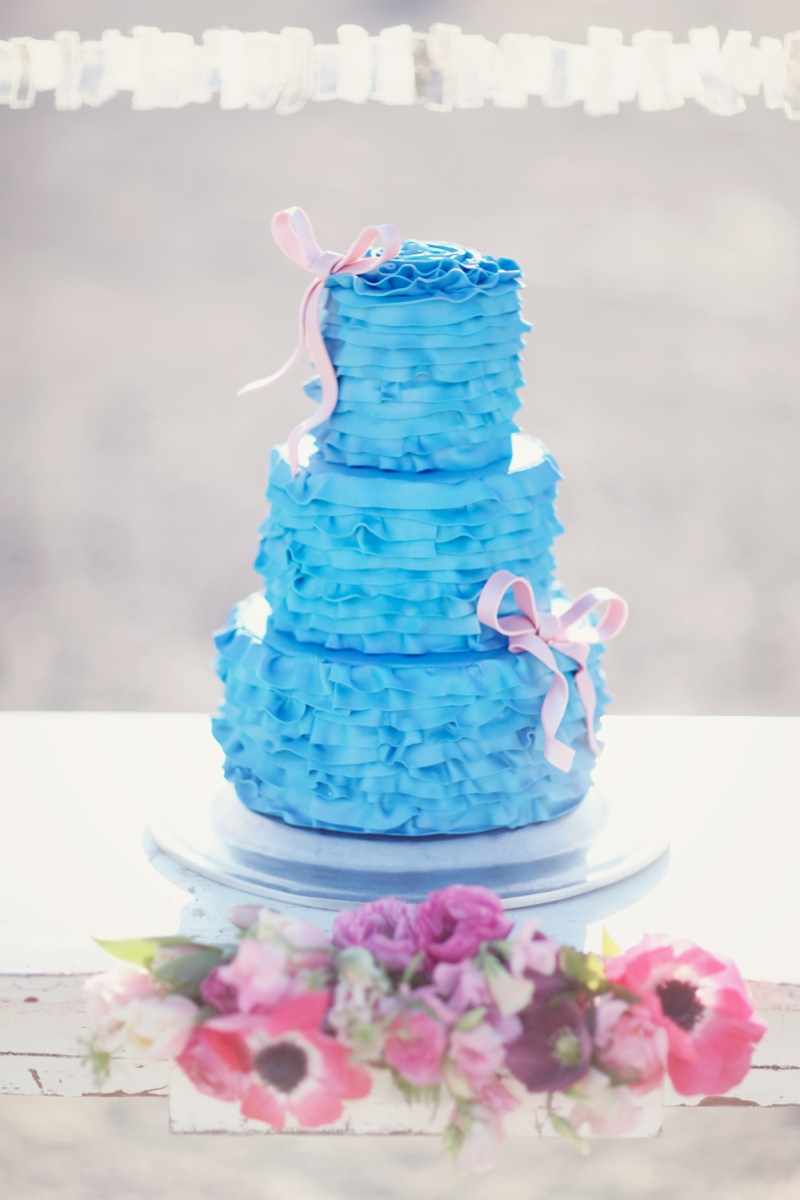 Modern Cobalt Blue & Plum Wedding Inspiration via TheELD.com