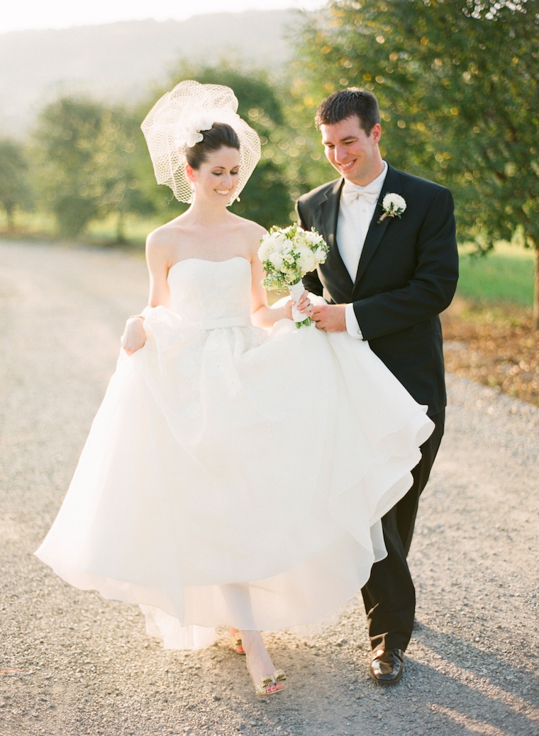 Choosing A Wedding Photographer: How Hiring A Professional Makes A Difference via TheELD.com