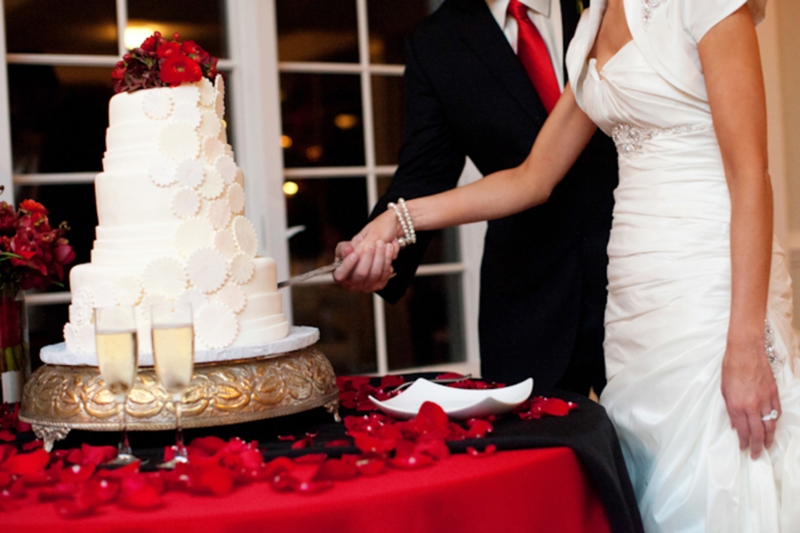 Elegant Red North Carolina Wedding via TheELD.com