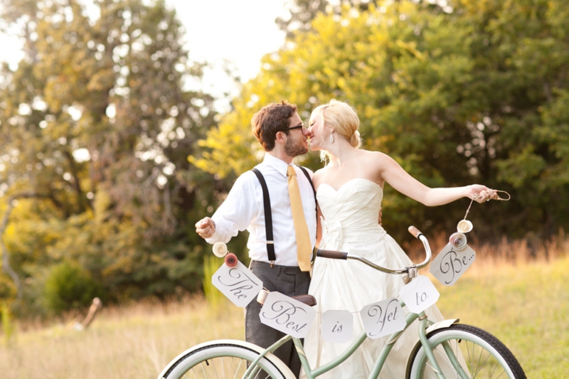 Vintage & Southern Wedding Inspiration via TheELD.com