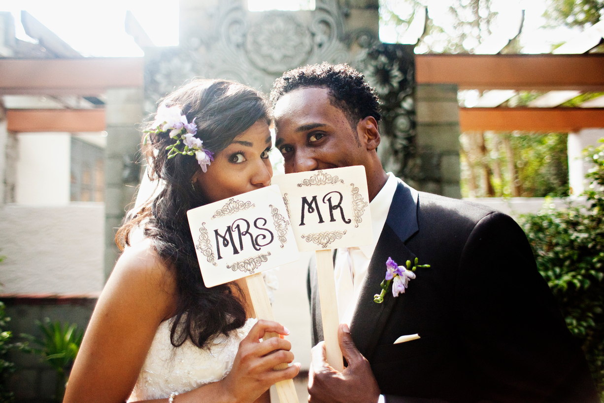 Thursday Tips: 5 Ways To Simplify Wedding Planning via TheELD.com