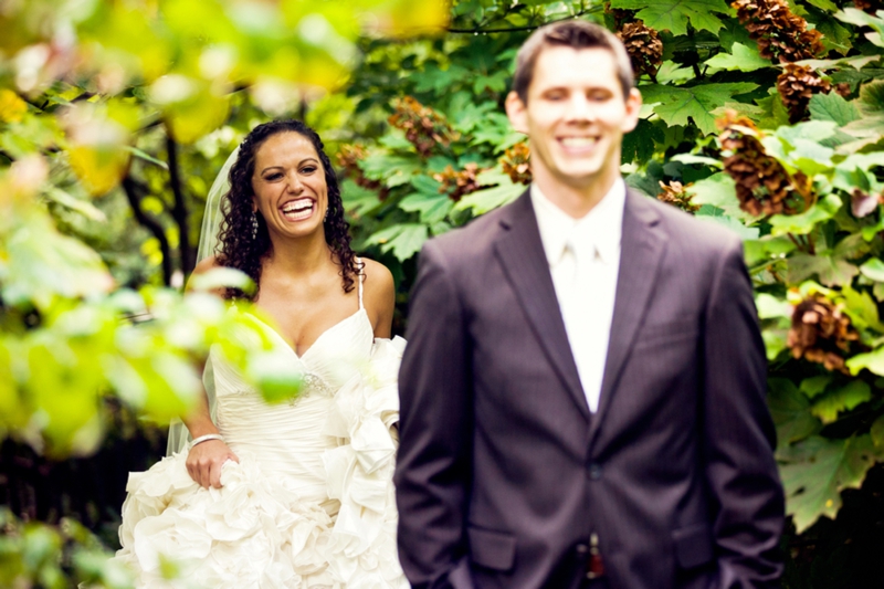 Modern, Elegant Green & Brown Fall Wedding via TheELD.com