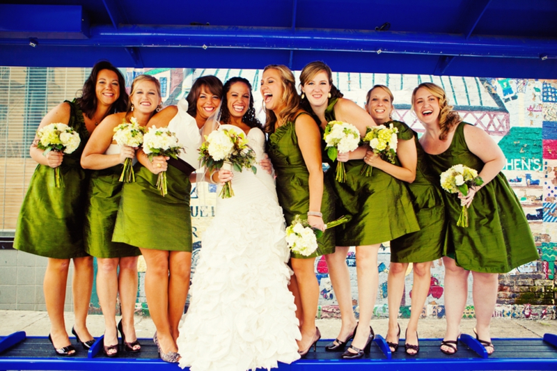 Modern, Elegant Green & Brown Fall Wedding via TheELD.com