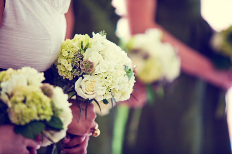 Modern, Elegant Green & Brown Fall Wedding via TheELD.com