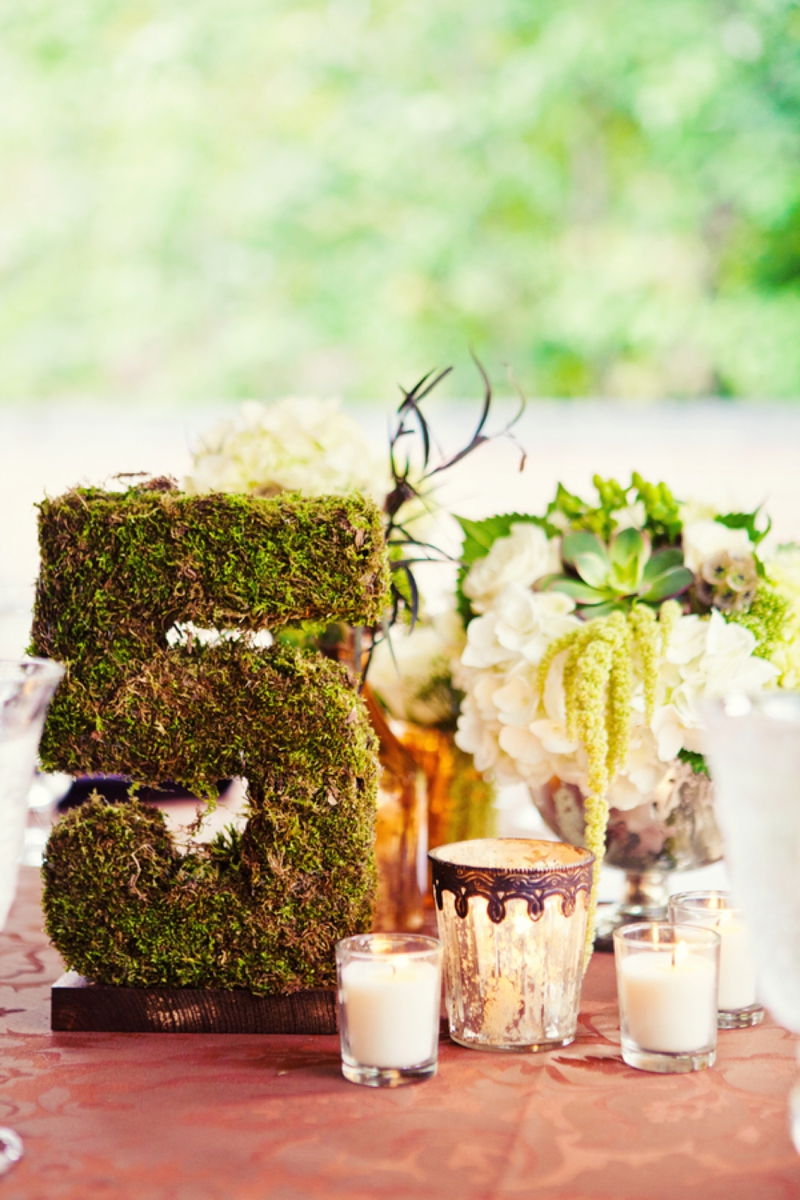 Modern, Elegant Green & Brown Fall Wedding via TheELD.com