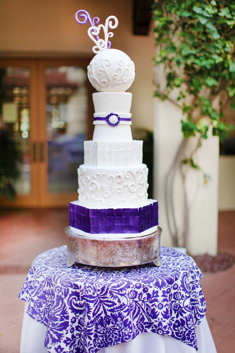 Modern Baroque Purple & Green Wedding Inspiration via TheELD.com