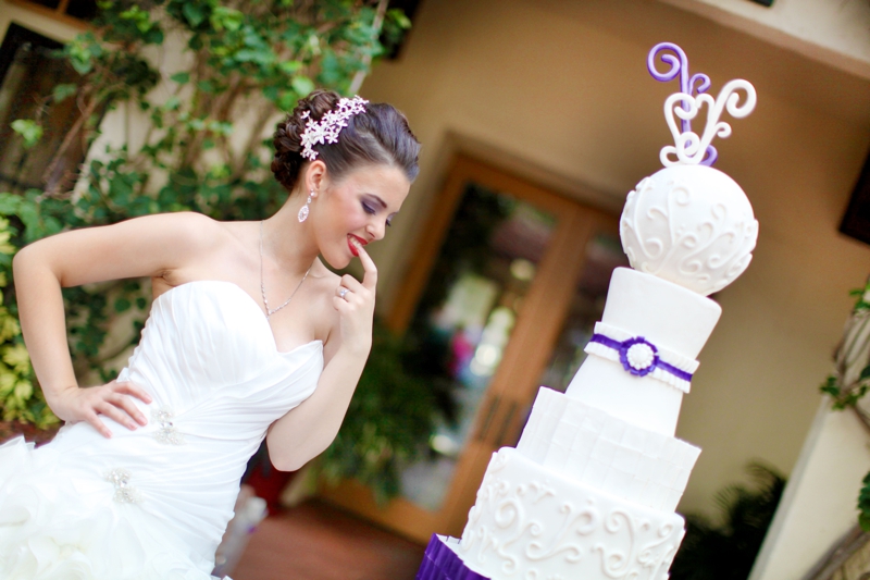Modern Baroque Purple & Green Wedding Inspiration via TheELD.com