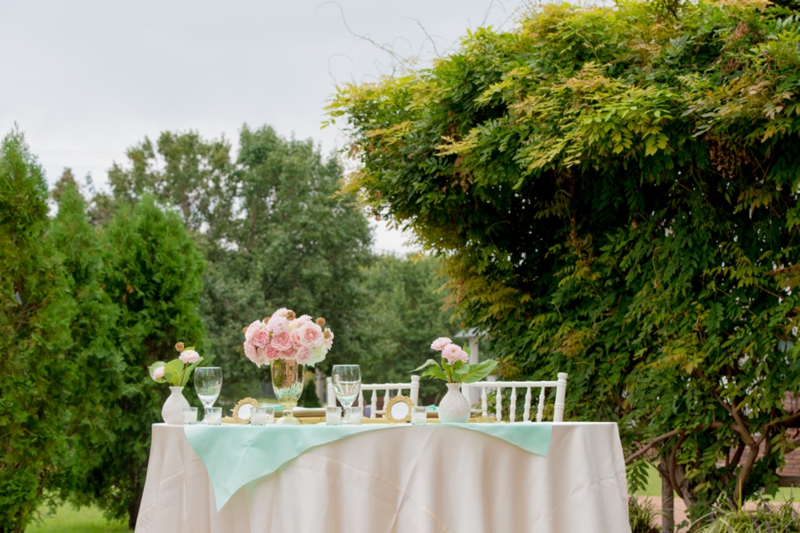 Pink, Mint & Gold Wedding Inspiration via TheELD.com