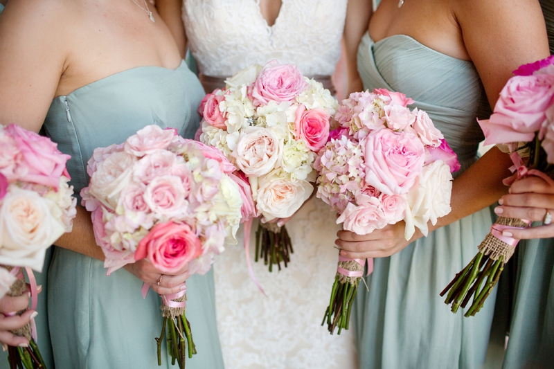 A Pink, Mint, and Burlap Wedding via TheELD.com