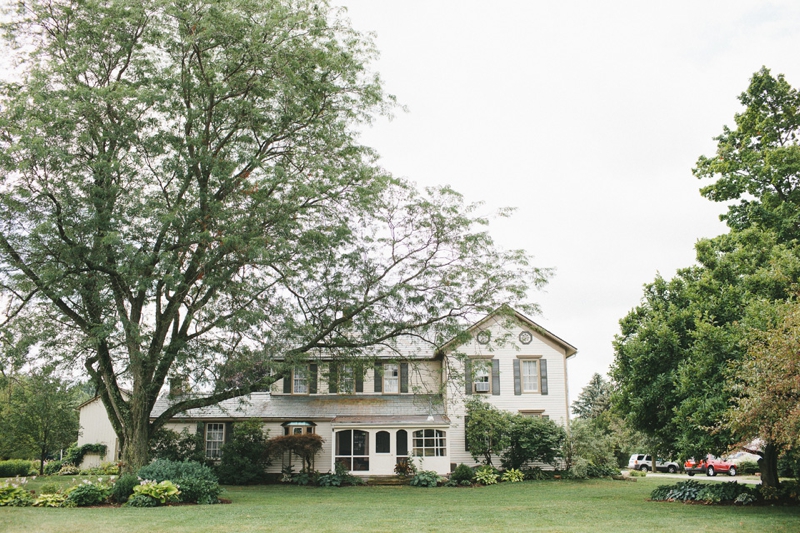 Yellow & Navy Rustic Ohio Wedding By BRAUNphotography via TheELD.com