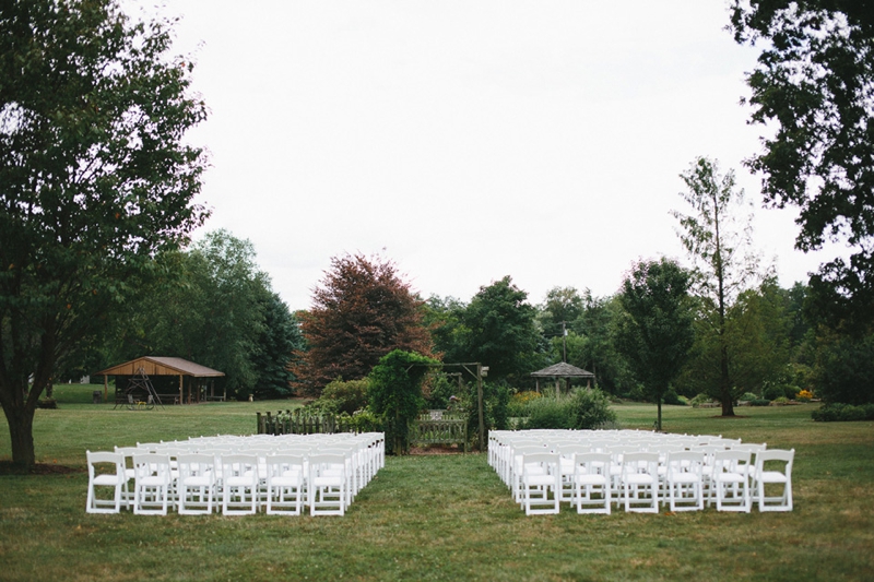 Yellow & Navy Rustic Ohio Wedding By BRAUNphotography via TheELD.com