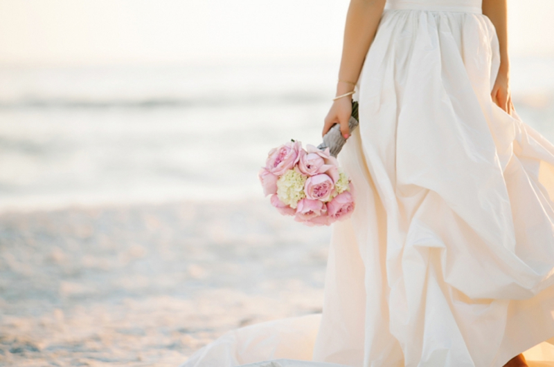 Colorful & Eclectic Rosemary Beach Wedding via TheELD.com