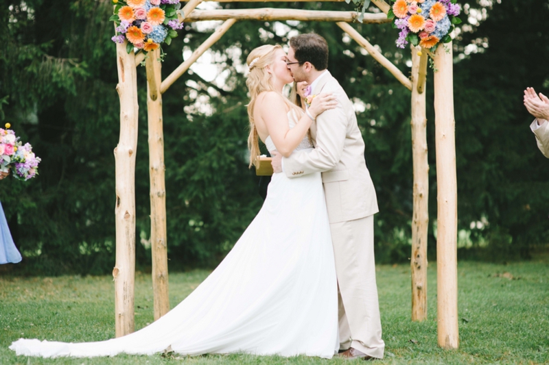 Fresh & Colorful Rustic Wedding via TheELD.com