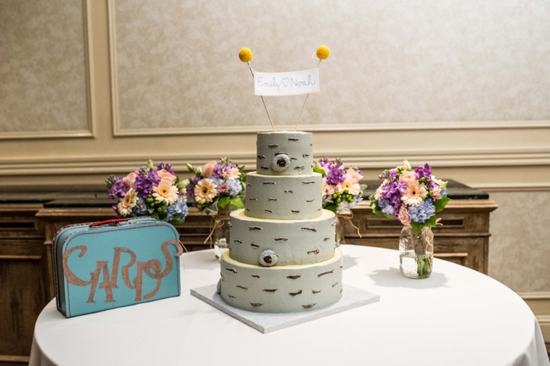 Fresh & Colorful Rustic Wedding via TheELD.com