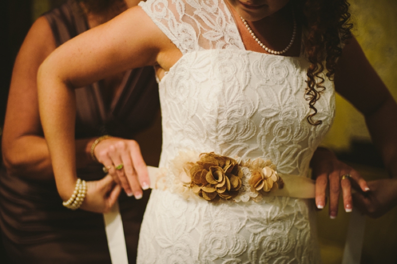Handmade Blush & Burlap Tennessee Wedding via TheELD.com