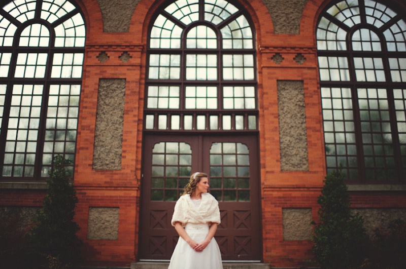 Elegant Silver and White Biltmore Estate Wedding via TheELD.com