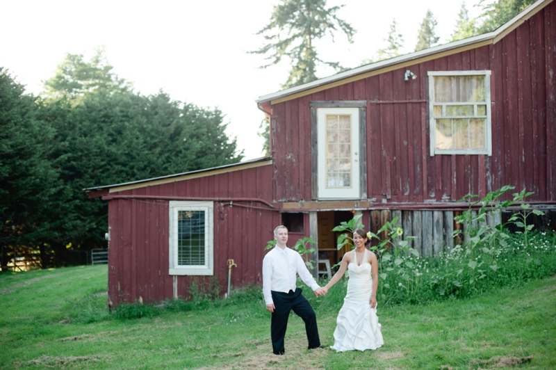 Handmade White, Gray & Yellow Wedding via TheELD.com