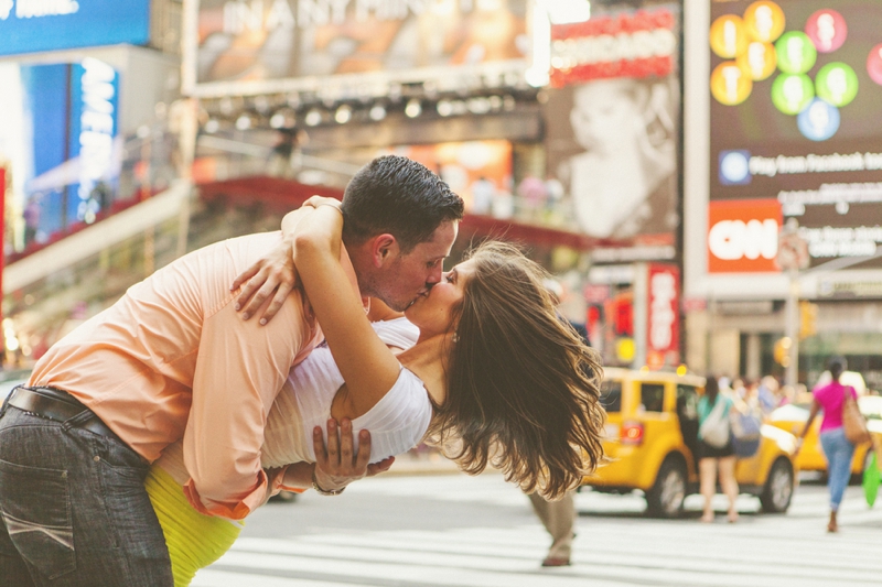 New York City Engagement Session via TheELD.com