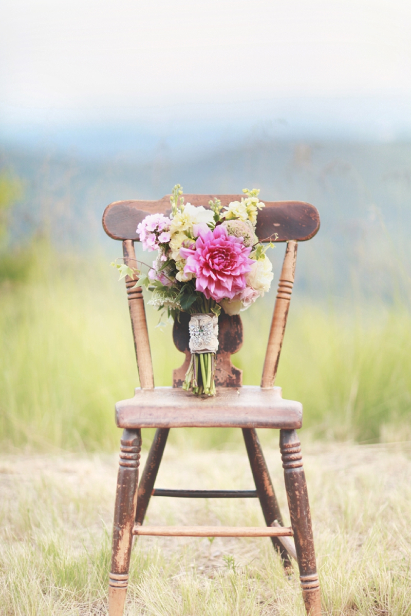 Pink Vintage Wedding Inspiration via TheELD.com