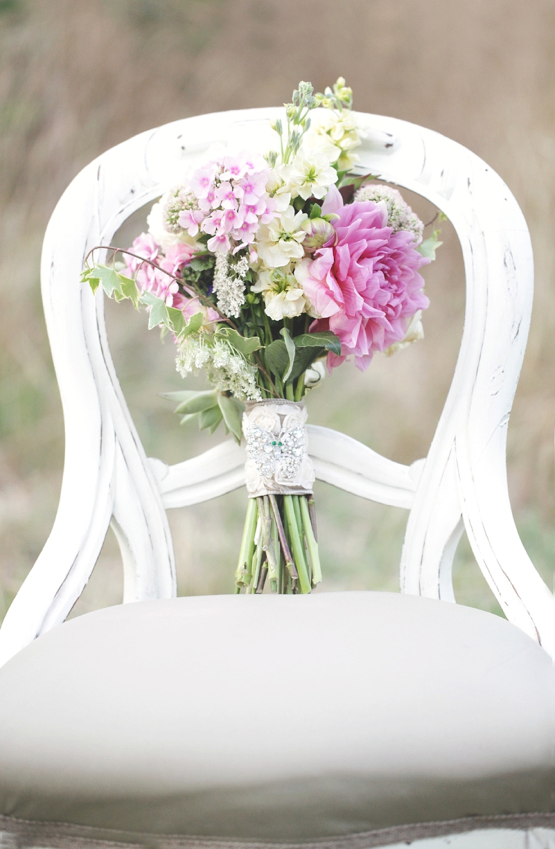 Pink Vintage Wedding Inspiration via TheELD.com