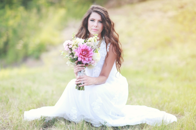 Pink Vintage Wedding Inspiration via TheELD.com