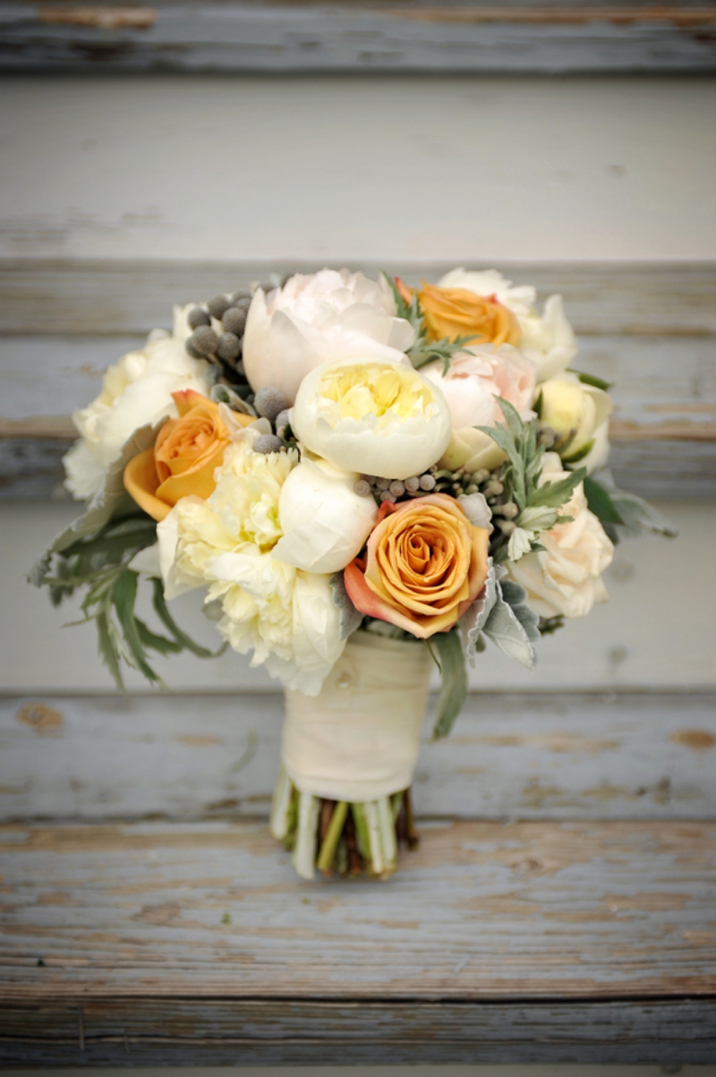 Southern Peach Inspired Bridal Shoot via TheELD.com