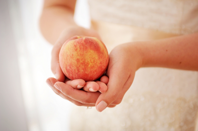 Southern Peach Inspired Bridal Shoot via TheELD.com