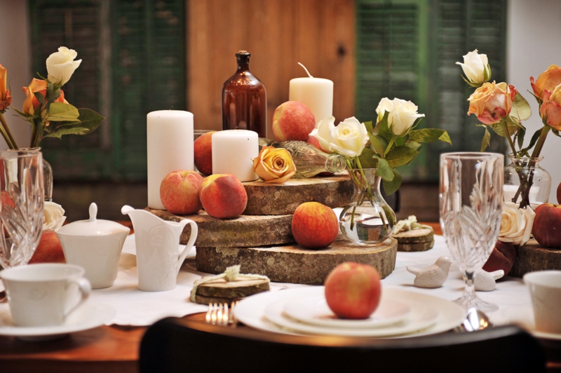 Southern Peach Inspired Bridal Shoot via TheELD.com