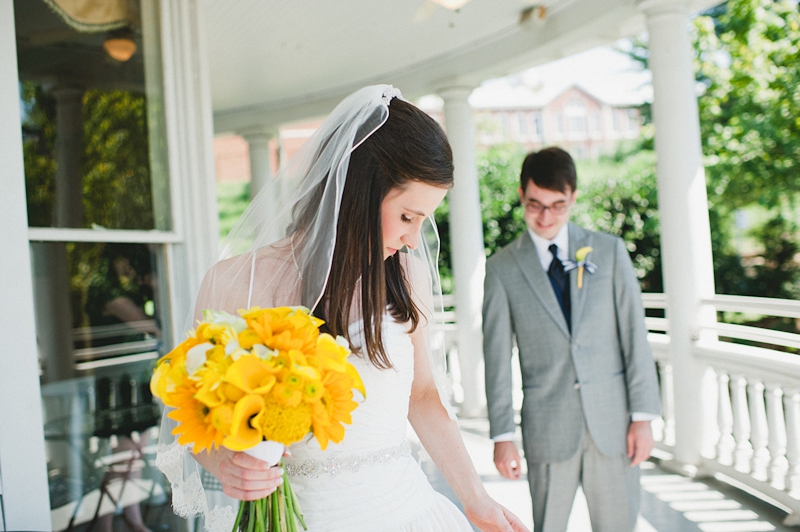 Modern Navy & Yellow Alabama Wedding via TheELD.com