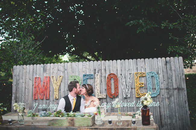 Detail To Love: Sweetheart Table Backdrops via TheELD.com