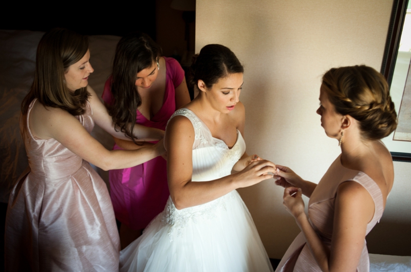 Peach and Pink New Jersey Wedding via TheELD.com