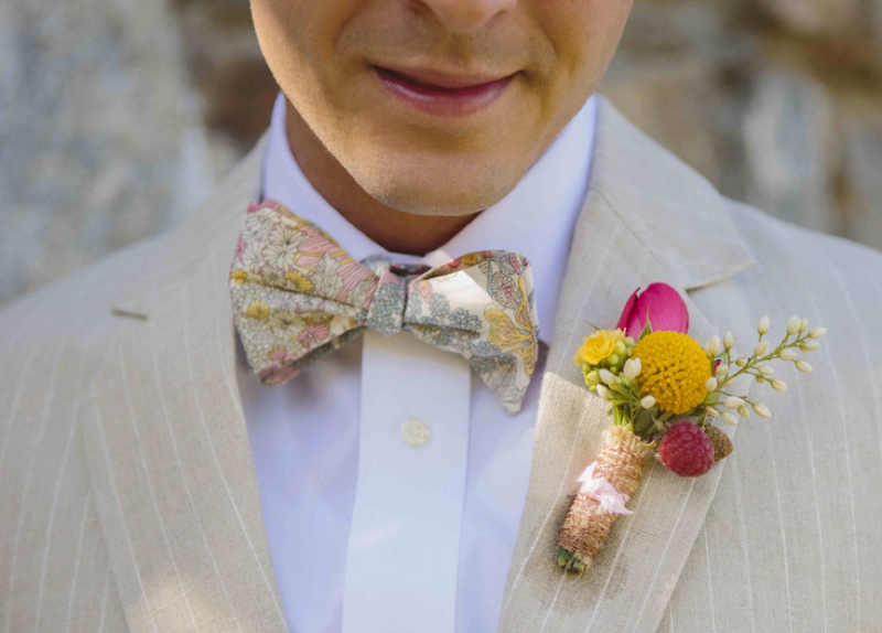 A Rustic Pink and Yellow North Carolina Wedding via TheELD.com