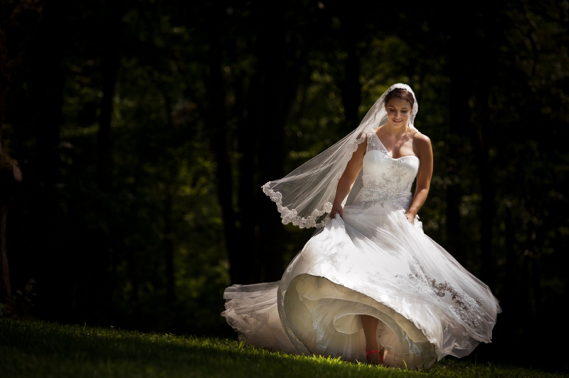 Peach and Pink New Jersey Wedding via TheELD.com