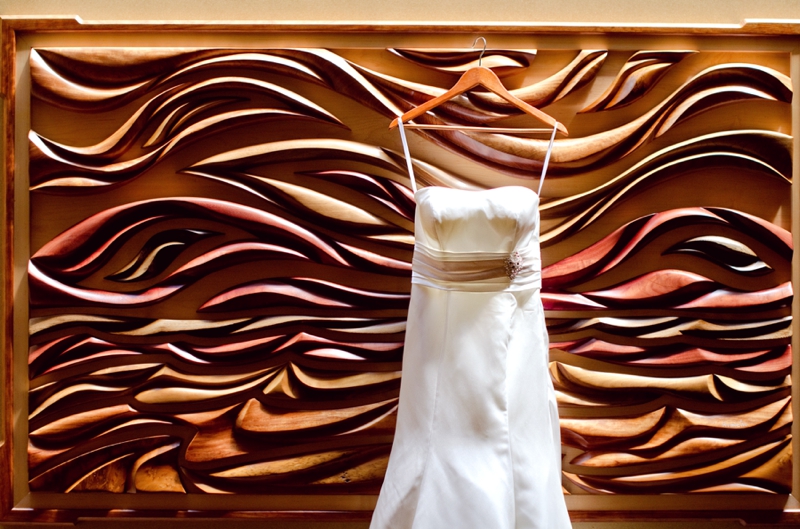 Modern Elegant Orange Florida Wedding via TheELD.com