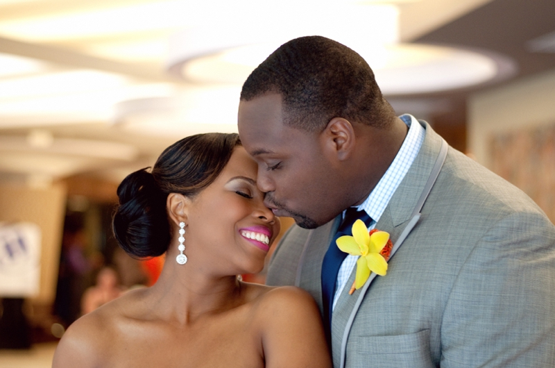 Modern Elegant Orange Florida Wedding via TheELD.com