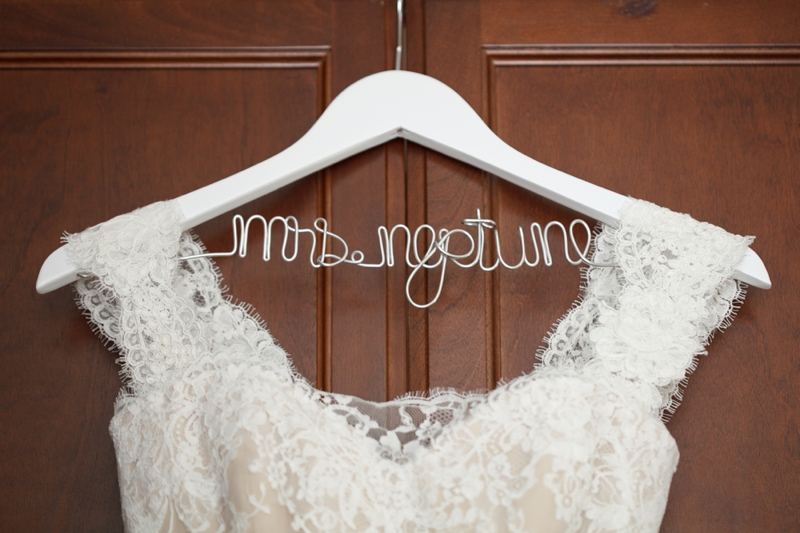 Modern Chic White Wedding via TheELD.com