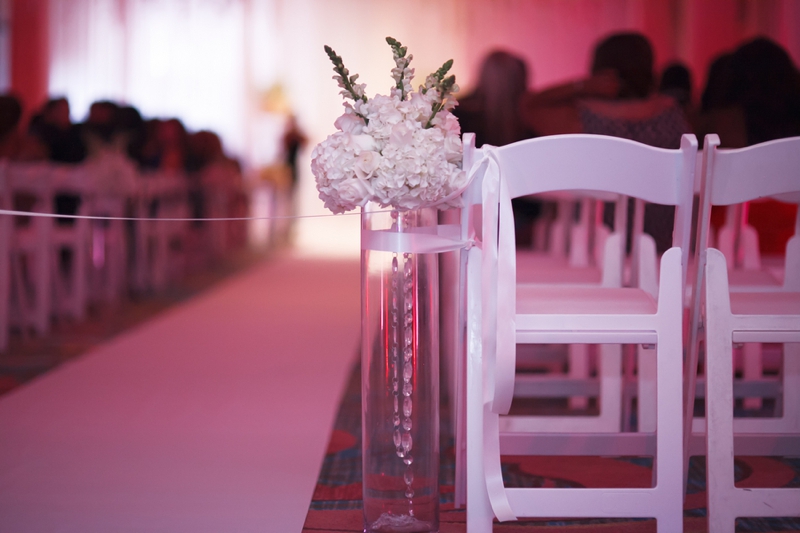 Modern Chic White Wedding via TheELD.com