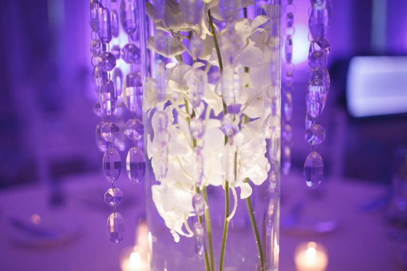 Modern Chic White Wedding via TheELD.com