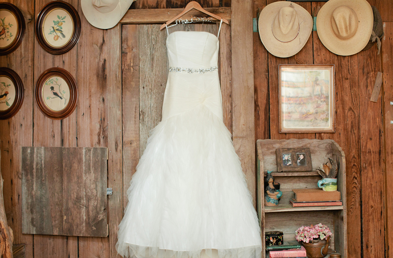 Rustic Texas Ranch Wedding via TheELD.com