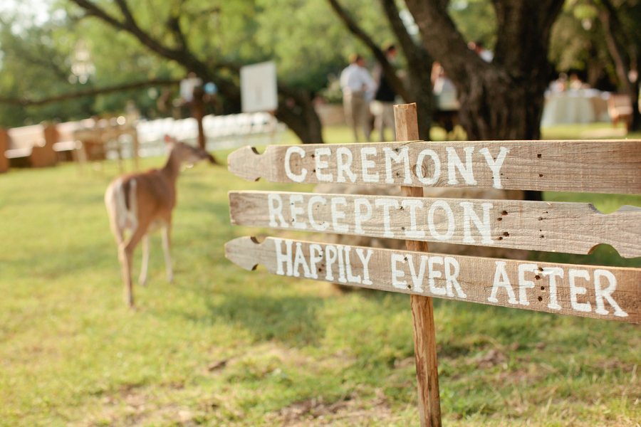 Rustic Texas Ranch Wedding via TheELD.com