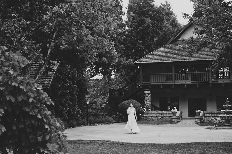 Rustic Pink & White Napa Valley Wedding via TheELD.com