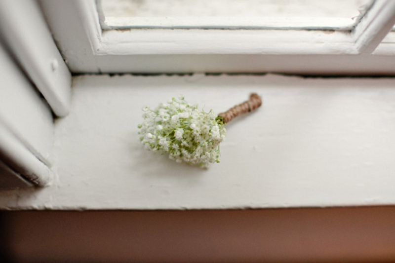 Rustic Yellow & Gray Rhode Island Wedding via TheELD.com