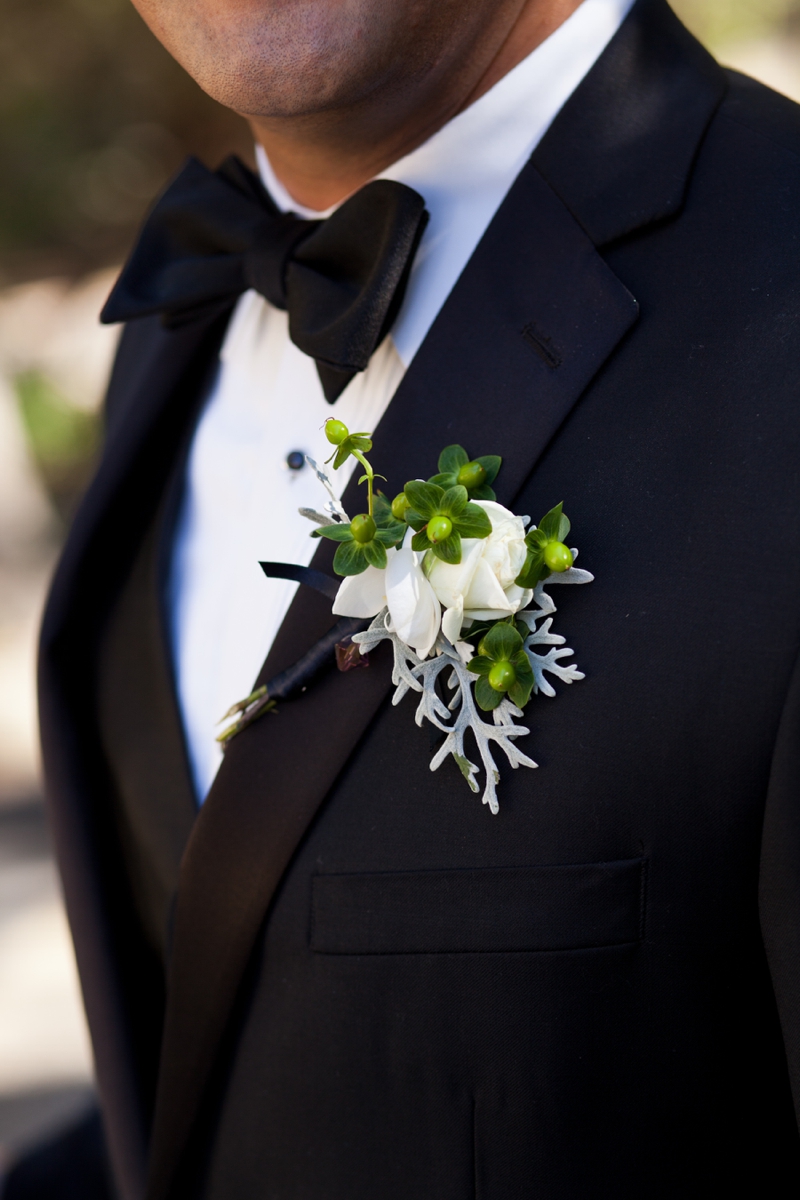 Glamorous Purple Rustic Wedding via TheELD.com